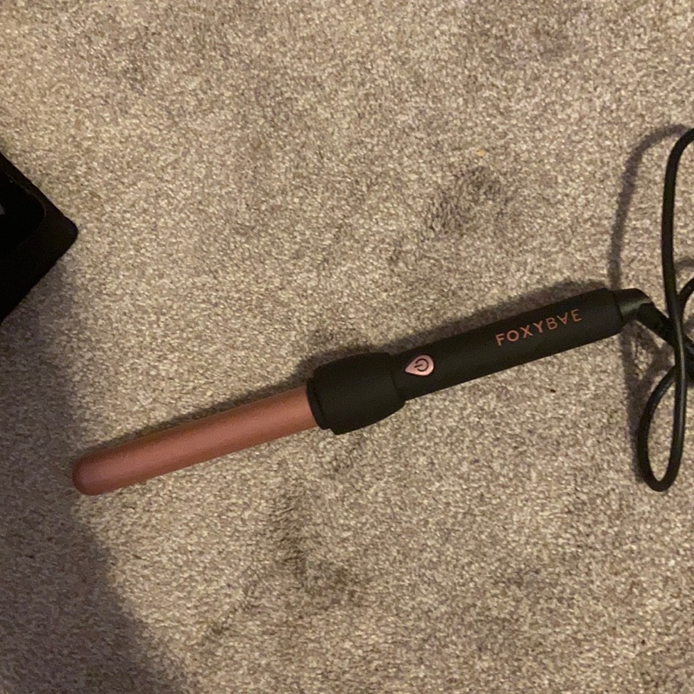 Foxy bae rose gold ceramic wand